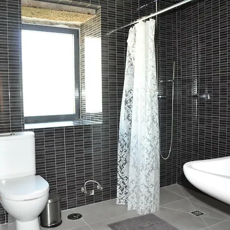 Casa Dos Avos By Eira Dos Canastros * Espindelo