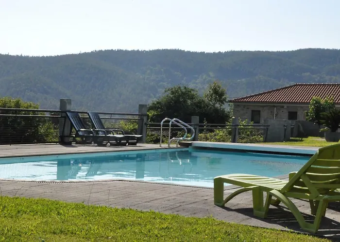 Casa Dos Avos By Eira Dos Canastros Espindelo