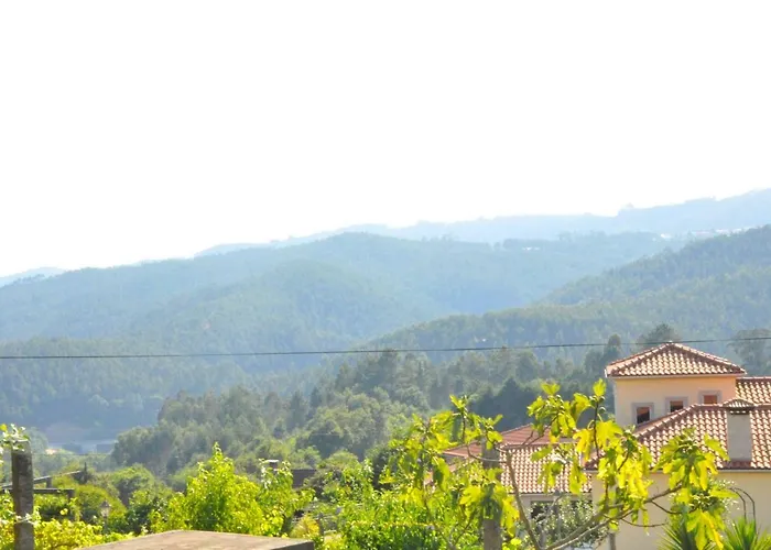 Casa Dos Avos By Eira Dos Canastros Farmház Espindelo