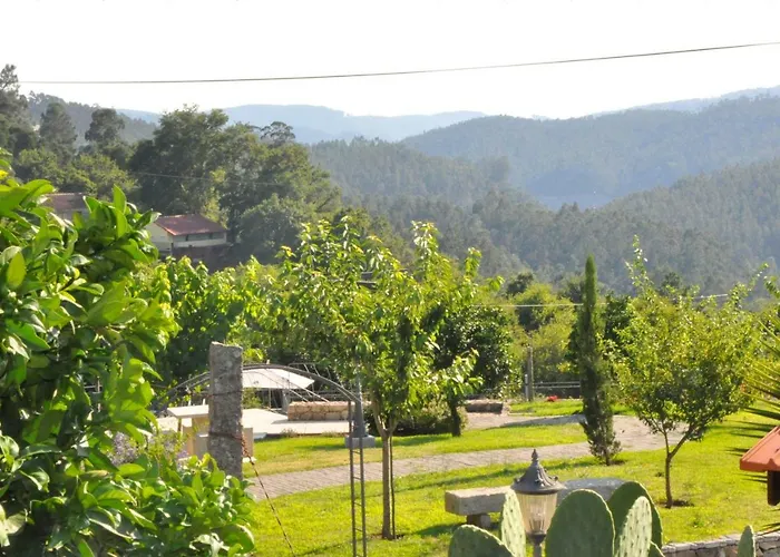 Casa Dos Avos By Eira Dos Canastros * Espindelo